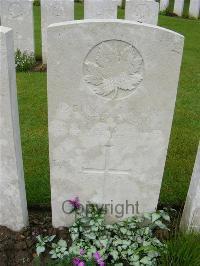 Etaples Military Cemetery - Stevenson, Nesbitt